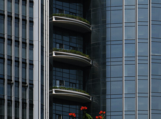 Zaha Hadid Architects’ Gateway Centre in West Kowloon Hong Kong Nears Completion, Captured by Paul Clemence - Image 26 of 27