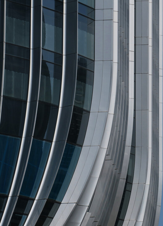 Zaha Hadid Architects’ Gateway Centre in West Kowloon Hong Kong Nears Completion, Captured by Paul Clemence - Image 9 of 27