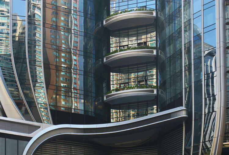 Zaha Hadid Architects’ Gateway Centre in West Kowloon Hong Kong Nears Completion, Captured by Paul Clemence - Image 4 of 27