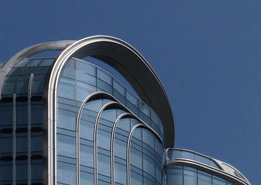 Zaha Hadid Architects’ Gateway Centre in West Kowloon Hong Kong Nears Completion, Captured by Paul Clemence - Image 20 of 27