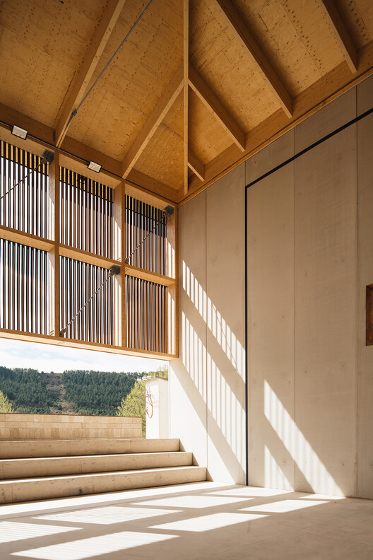 Fronton court and multi-purpose space Maeztu Basque Pelota Court / Verne Arquitectura - Interior Photography