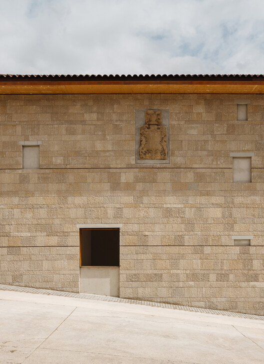 Fronton court and multi-purpose space Maeztu Basque Pelota Court / Verne Arquitectura - Image 12 of 33