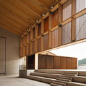 Fronton court and multi-purpose space Maeztu Basque Pelota Court / Verne Arquitectura - Sports Interiors