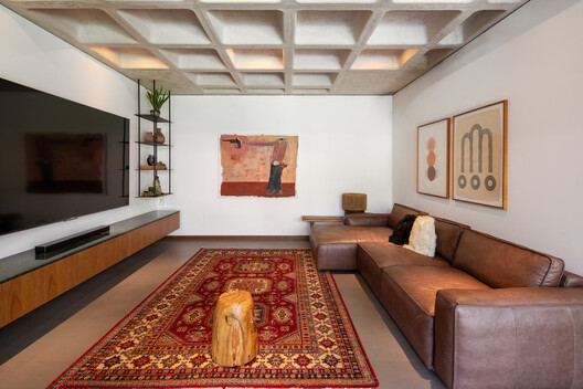 Refugio House / DB Estudio de Arquitectura - Interior Photography, Living Room, Sofa, Wood
