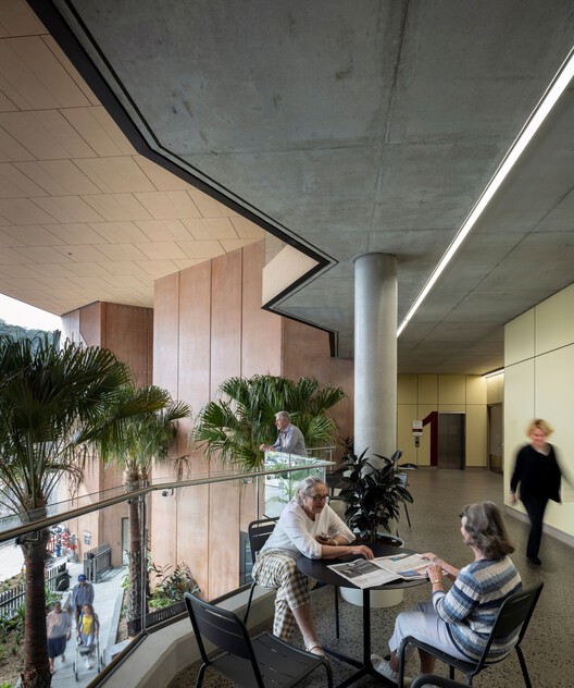 Gosford Regional Library / Lahznimmo Architects - Interior Photography, Chair