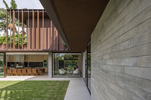 JCD Residence / Ximenes Leite Arquitetura - Image 7 of 28