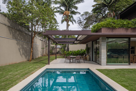 JCD Residence / Ximenes Leite Arquitetura - Image 5 of 28