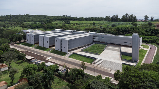Center for Biomedical Research at the Faculty of Medical and Dental Sciences (FMRP) – University of São Paulo (USP) / Biselli Katchborian Arquitetos - Image 6 of 24