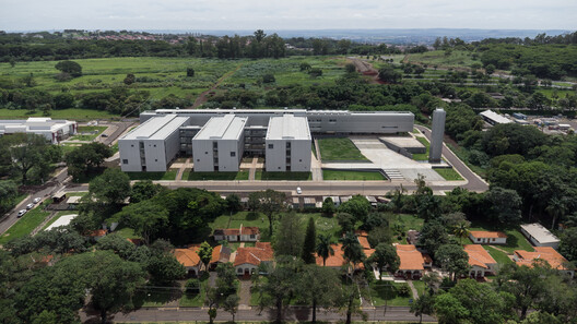 Center for Biomedical Research at the Faculty of Medical and Dental Sciences (FMRP) – University of São Paulo (USP) / Biselli Katchborian Arquitetos - Image 5 of 24