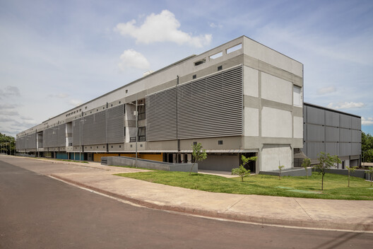 Center for Biomedical Research at the Faculty of Medical and Dental Sciences (FMRP) – University of São Paulo (USP) / Biselli Katchborian Arquitetos - Exterior Photography