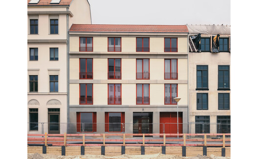 Pom - Two Residential Buildings Block III / zanderroth - Exterior Photography, Facade, Concrete, Balcony