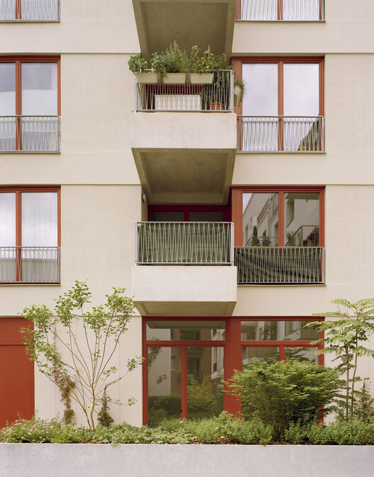 Pom - Two Residential Buildings Block III / zanderroth - Interior Photography, Balcony