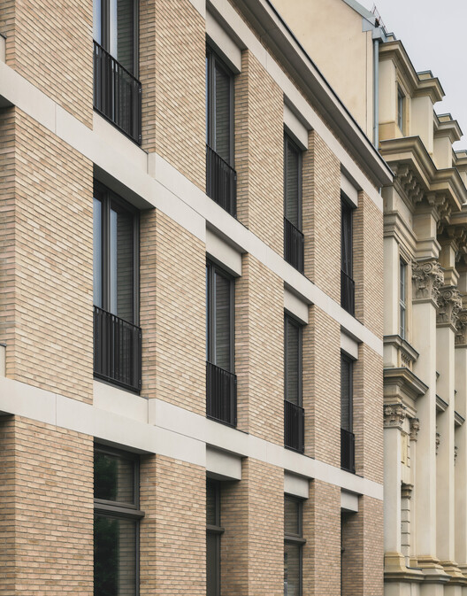 Pom - Two Residential Buildings Block III / zanderroth - Interior Photography, Brick, Glass