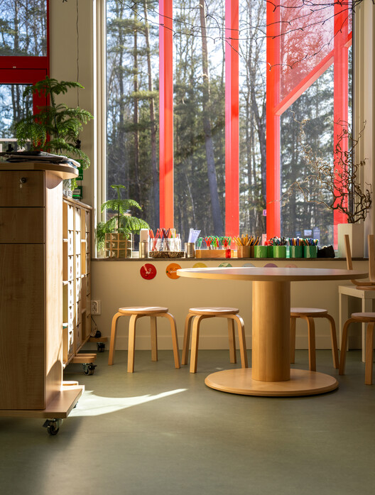 Jonslunds Skola / D Office arkitekter - Interior Photography, Kitchen, Wood, Lighting, Chair