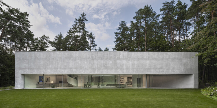 Casa Trim / Robert Konieczny + KWK Promes - Casas