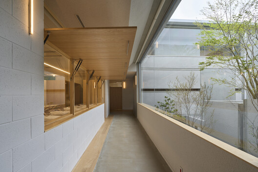 Obstetrics in Nanakuma / Yoshitaka Suzuki and Associates - Image 9 of 39