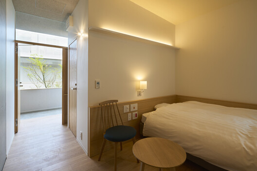 Obstetrics in Nanakuma / Yoshitaka Suzuki and Associates - Interior Photography, Bedroom, Wood