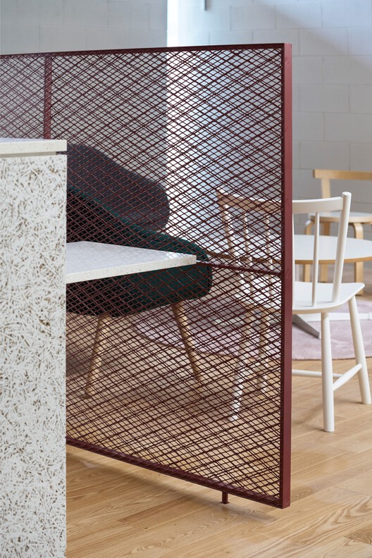 Obstetrics in Nanakuma / Yoshitaka Suzuki and Associates - Image 28 of 39