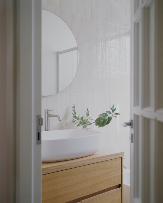 Casa Lèvanzo / Margine - Interior Photography, Bathroom, Sink, Countertop, Glass