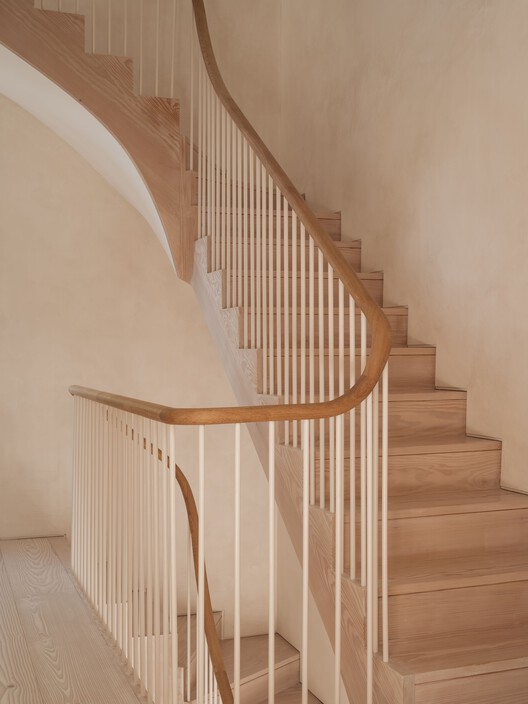 West London House  / Goldstein Heather - Image 16 of 27