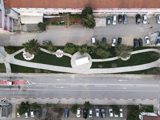 Tirana Architecture City Guide: Negotiating Identity Between Socialism and Urban Reinvention Tirana Architecture City Guide: Negotiating Identity Between Socialism and Urban Reinvention - Image 3 of 20