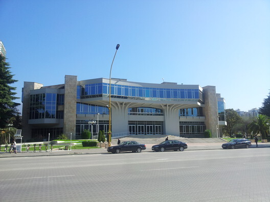 Tirana Architecture City Guide: Negotiating Identity Between Socialism and Urban Reinvention Tirana Architecture City Guide: Negotiating Identity Between Socialism and Urban Reinvention - Image 15 of 20