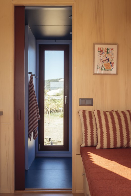 The Root Cabin / Kasawoo - Interior Photography, Wood