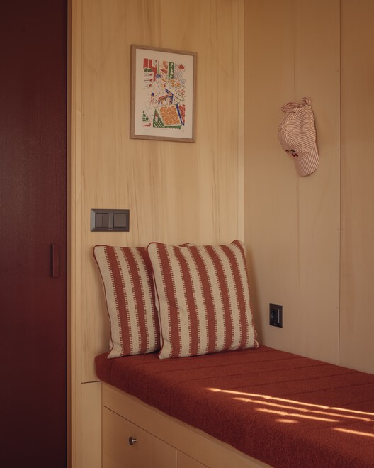 The Root Cabin / Kasawoo - Interior Photography, Bedroom, Wood