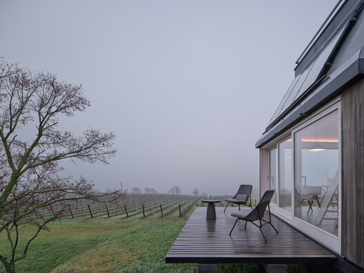 Cabin Devín / Ark-Shelter + ARCHEKTA - Exterior Photography