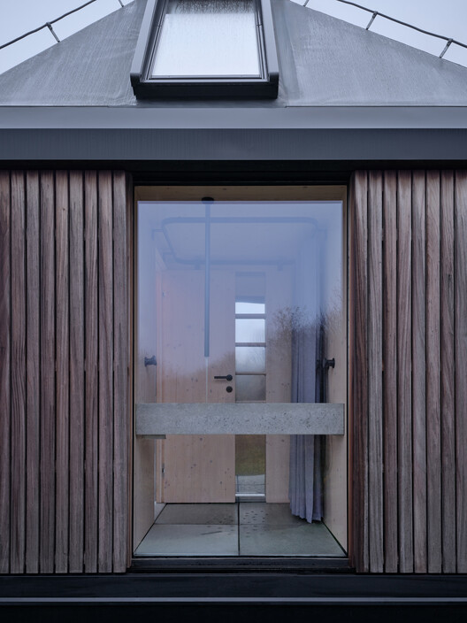 Cabin Devín / Ark-Shelter + ARCHEKTA - Exterior Photography, Wood