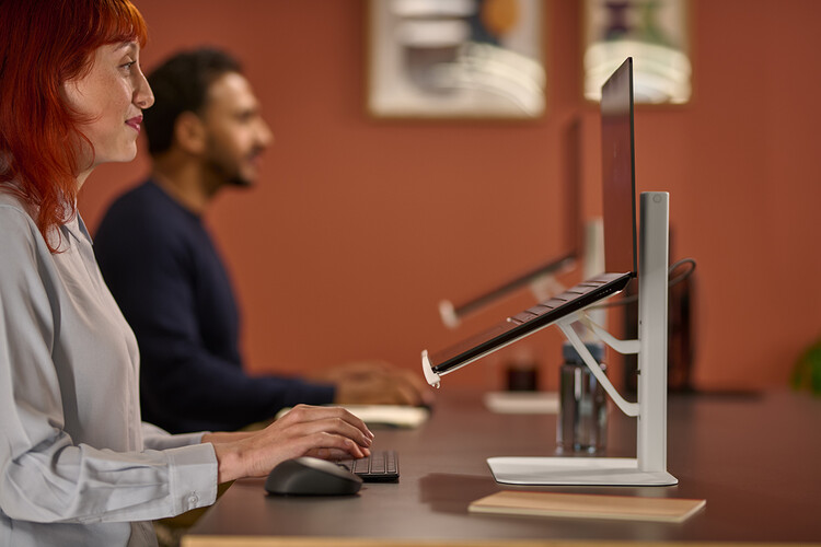 LANA: An Ergonomic Laptop Stand That Integrates into Workspace Design - Image 2 of 11
