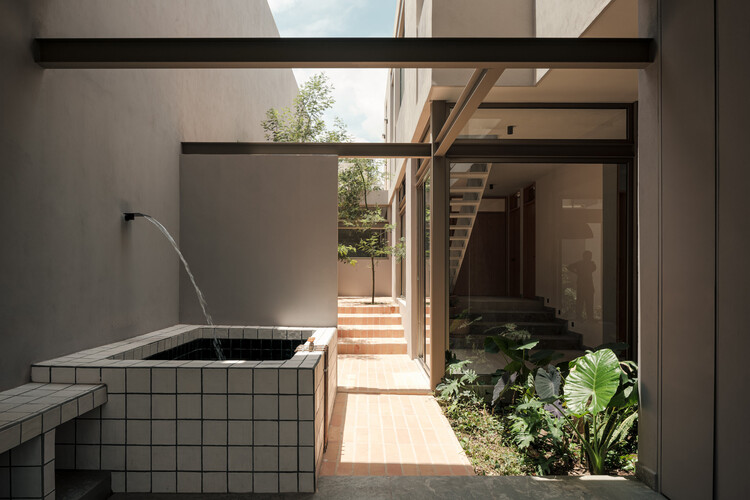 Arquitectura de casa para vehículos recreativos/ALMACÉN - Figura 3 de 23