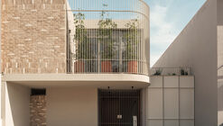 Casa RV / ALMACÉN de Arquitectura