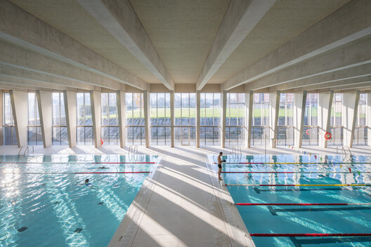 Altza Municipal Sports Center / Tabuenca & Leache + Chocarro & Herranz - Interior Photography
