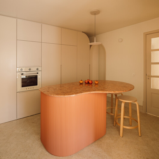 Apartamento en la Casa de la Moneda / Aurora Arquitectos Apartamento en la Casa de la Moneda / Aurora Arquitectos - Fotografía interior, Cocina, Madera, Encimera
