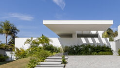 CS Residence / Fpoles Arquitetos
