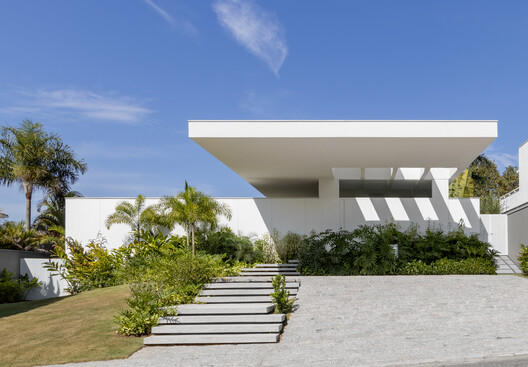 CS Residence / Fpoles Arquitetos CS Residence / Fpoles Arquitetos - Image 7 of 31