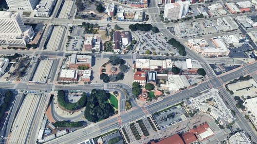 El Pueblo de Los Angeles: The Spanish Origins of LA’s Urban Grid El Pueblo de Los Angeles: The Spanish Origins of LA’s Urban Grid - Image 2 of 10