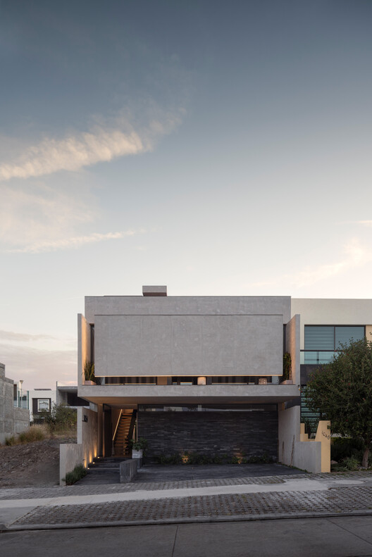 Rogelio House / Pepe Ramírez Rogelio House / Pepe Ramírez - Image 15 of 16