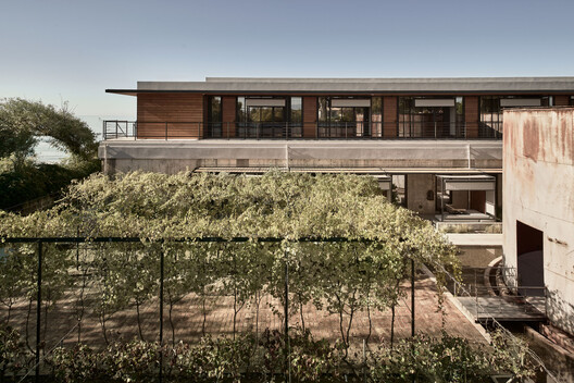 Dexamenes Seaside Hotel Extension / K-Studio Dexamenes Seaside Hotel Extension / K-Studio - Exterior Photography