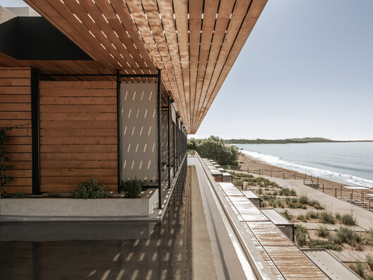 Dexamenes Seaside Hotel Extension / K-Studio Dexamenes Seaside Hotel Extension / K-Studio - Image 17 of 29