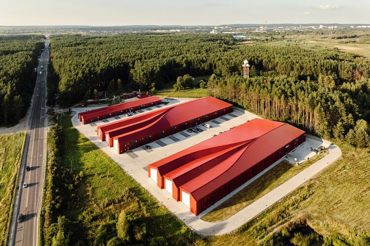 Prostir Business Hub / Aranchii Architects - Commercial Architecture