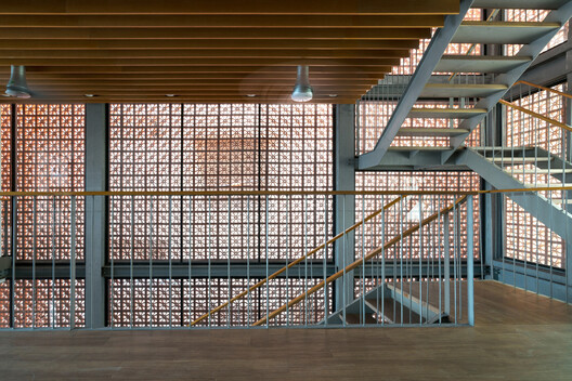 Jaali, Mashrabiya, Cobogó: The Lightest Skins in Architecture - Image 5 of 16