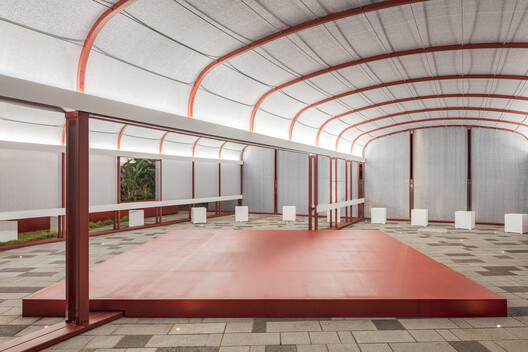 What Textiles and Translucency Bring to Public Space: 5 Lightweight Interventions What Textiles and Translucency Bring to Public Space: 5 Lightweight Interventions - Image 20 of 20