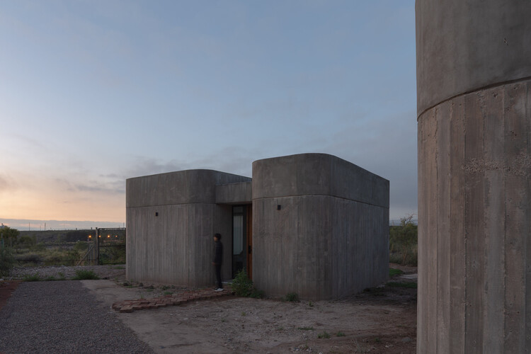 Cabinas SCV Complex / ONA - Oficina Nómada de Arquitectura - Cabañas & Lodges