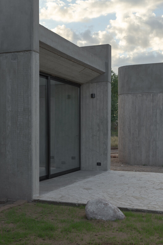 SCV Complex Cabins / ONA - Oficina Nómada de Arquitectura SCV Complex Cabins / ONA - Oficina Nómada de Arquitectura - Interior Photography, Concrete