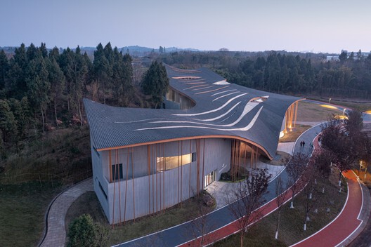 Renmin Canal Water Conservancy Culture Zhongjiang Memorial Hall / AOMOMO Studio, Shanghai Jiao Tong University - Image 7 of 49