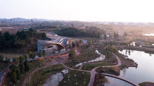 Renmin Canal Water Conservancy Culture Zhongjiang Memorial Hall / AOMOMO Studio, Shanghai Jiao Tong University - Image 12 of 49