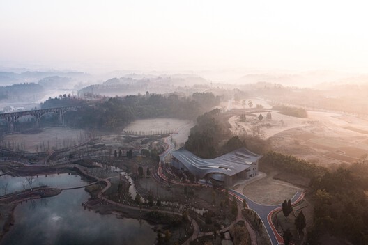 Renmin Canal Water Conservancy Culture Zhongjiang Memorial Hall / AOMOMO Studio, Shanghai Jiao Tong University - Image 9 of 49
