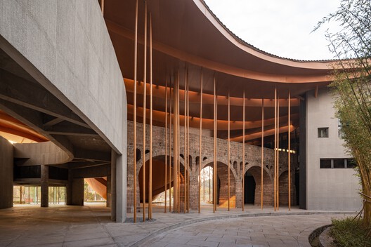Renmin Canal Water Conservancy Culture Zhongjiang Memorial Hall / AOMOMO Studio, Shanghai Jiao Tong University - Interior Photography